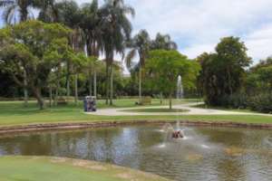 See am Golfplatz vom Sao Paulo Golfclub.