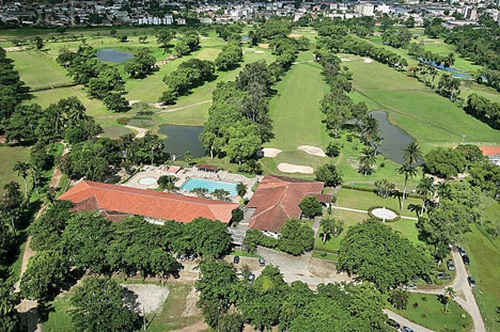 Golfplatz vom Caxanga Country Golfclub nahe Recife im Bundesstaat Pernambuco.