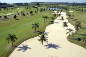 Bunker und Fairway vom Golfplatz im Damha Golfclub in Sao Carlos.
