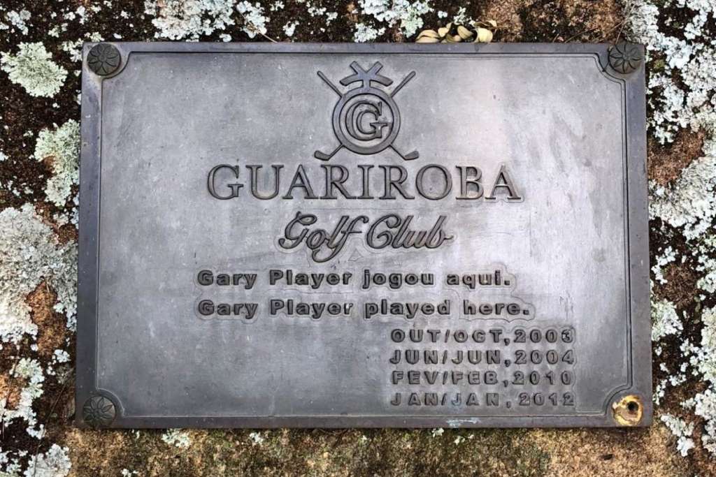 Gary Player Schild am Golfplatz vom Fazenda Guariroba Golfclub bei Campinas.