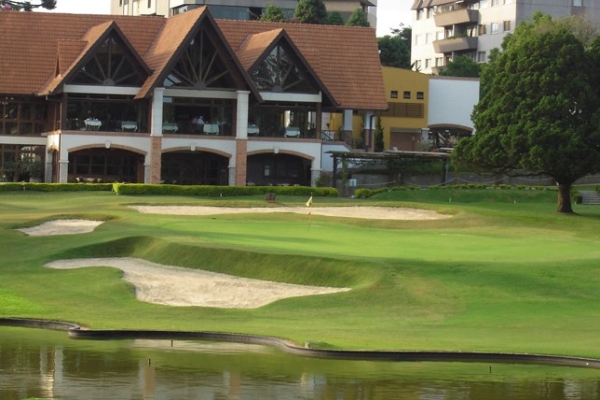 Clubhaus vom Graciosa Country Golfclub in Curitiba.