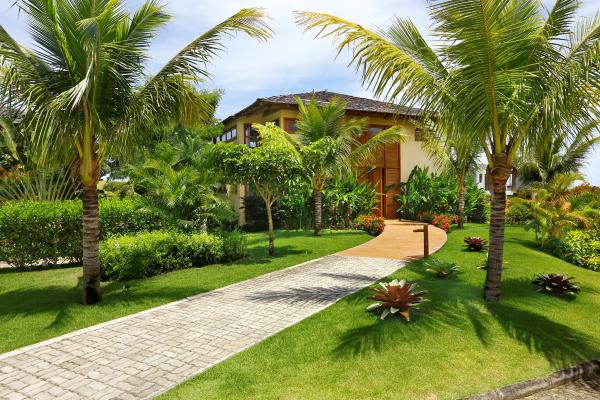 Villa mit Garten und Pool im Terravista Golf Resort.